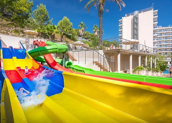 Oasis Park Splash 4*