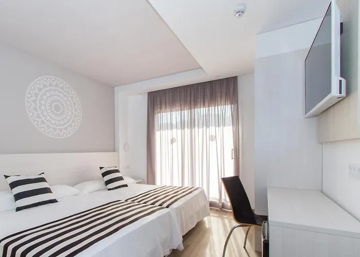 Oasis Park Splash 4*