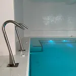 Oasis Park Splash Szálloda