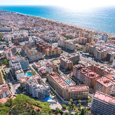 Oasis Park Splash Szálloda