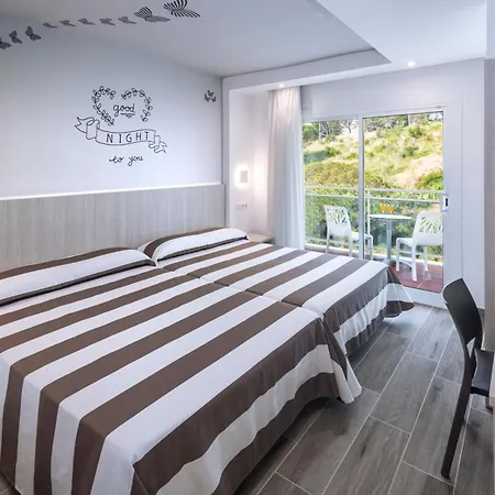 Oasis Park Splash 4* Calella