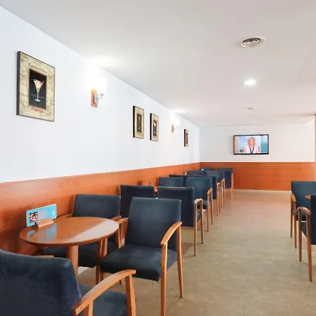 Oasis Park Splash 4*