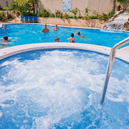 Готель Oasis Park Splash 4*