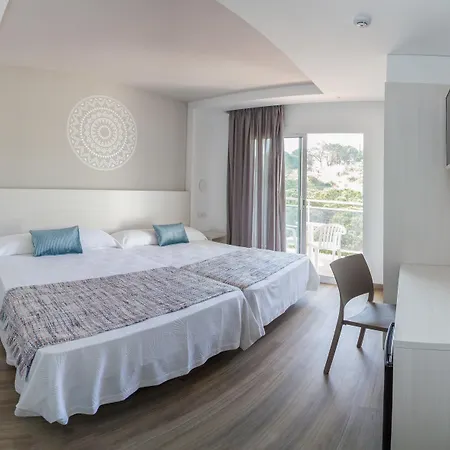 Готель Oasis Park Splash 4*