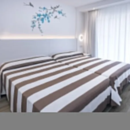 Hotel Oasis Park Splash Calella