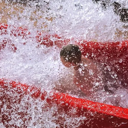Oasis Park Splash Готель