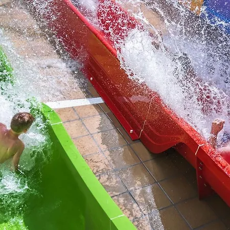 Oasis Park Splash Calella