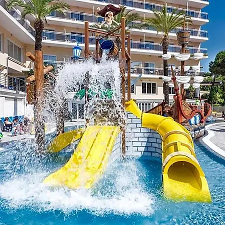Oasis Park Splash 4*