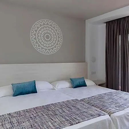 Hotel Oasis Park Splash 4*