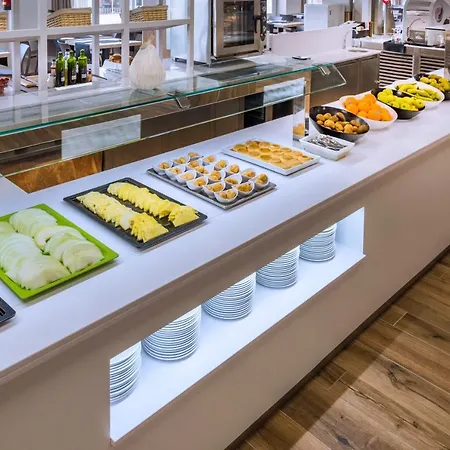 فندق Oasis Park Splash