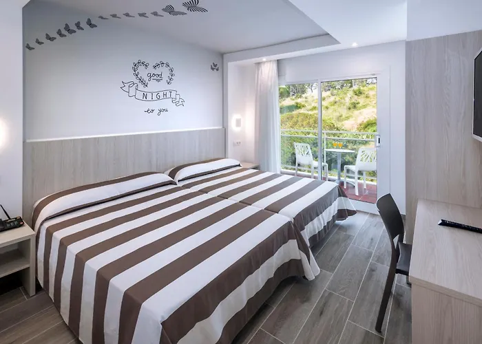 Oasis Park Splash 4* Calella