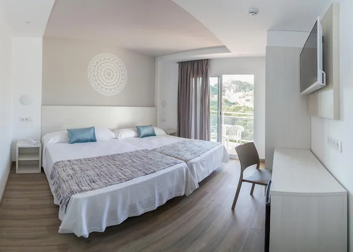 Ξενοδοχείο Oasis Park Splash 4*