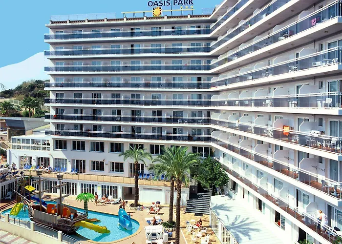 Oasis Park Splash فندق 4*