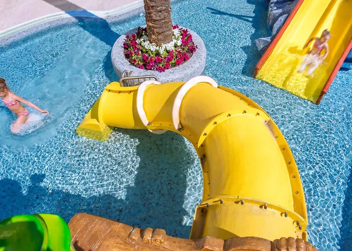 Ξενοδοχείο Oasis Park Splash 4*