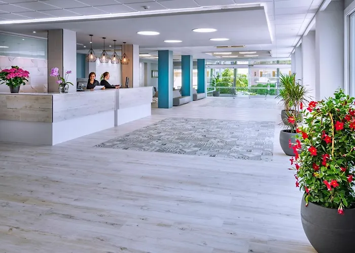 Oasis Park Splash Ξενοδοχείο Καλέλα