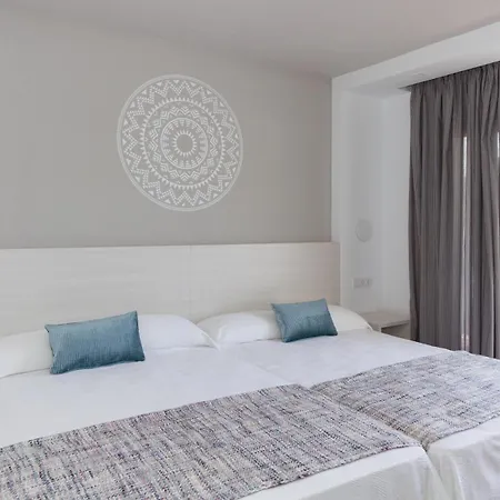 Hotel Oasis Park Splash 4*