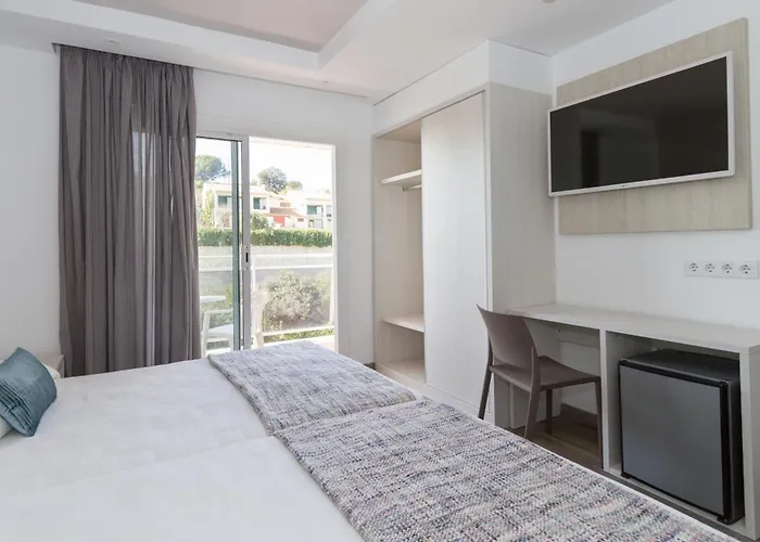 Hotel Oasis Park Splash