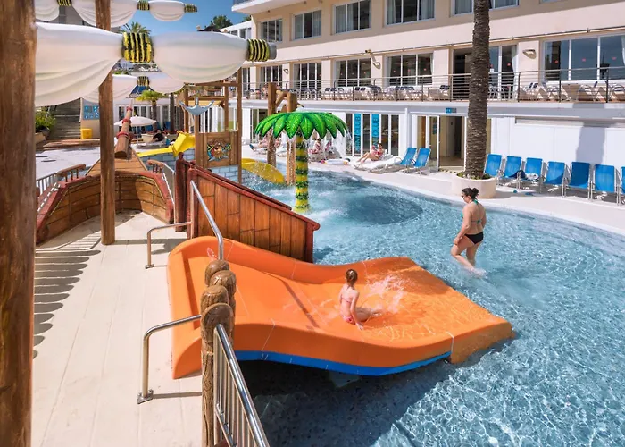 Hotel Oasis Park Splash 4*